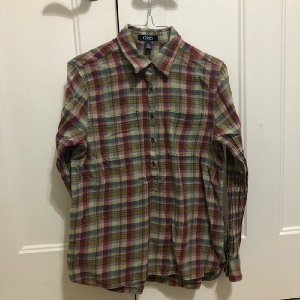 Women’s size medium Chaps plaid flannel